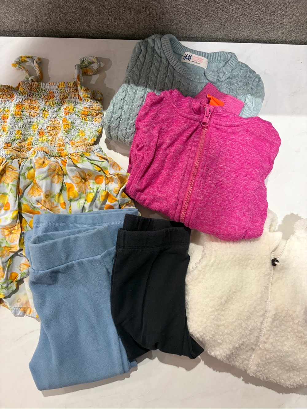 2T-24 months bundle of clothing - Vince camuto